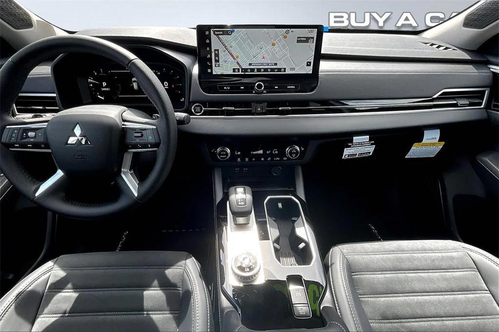 new 2025 Mitsubishi Outlander car, priced at $37,498