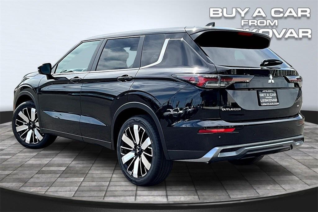 new 2025 Mitsubishi Outlander car, priced at $37,498