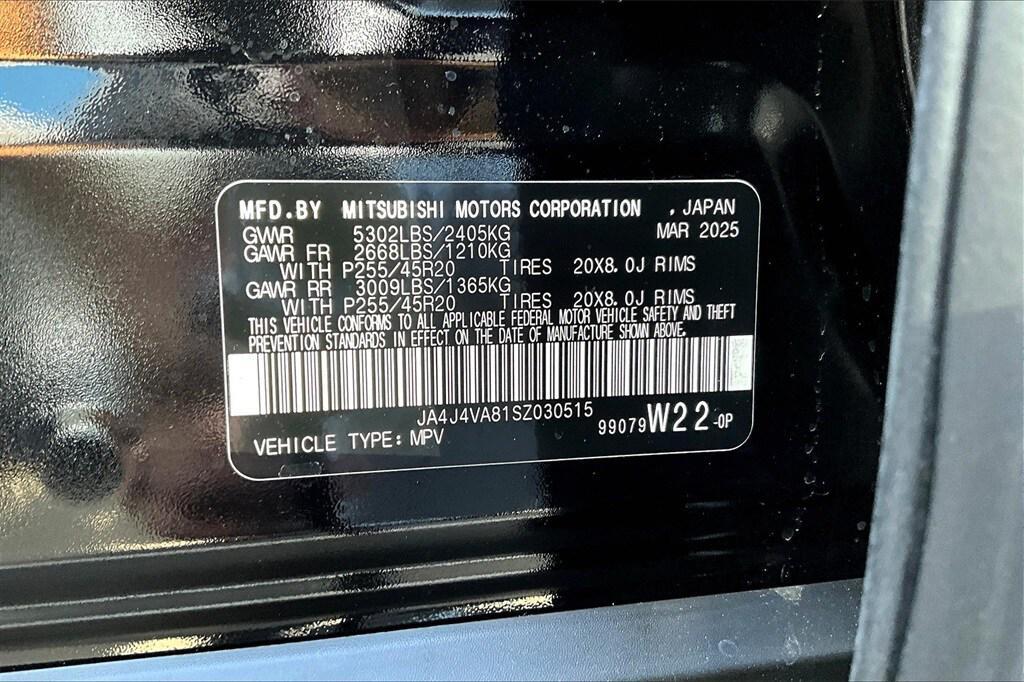 new 2025 Mitsubishi Outlander car, priced at $37,498