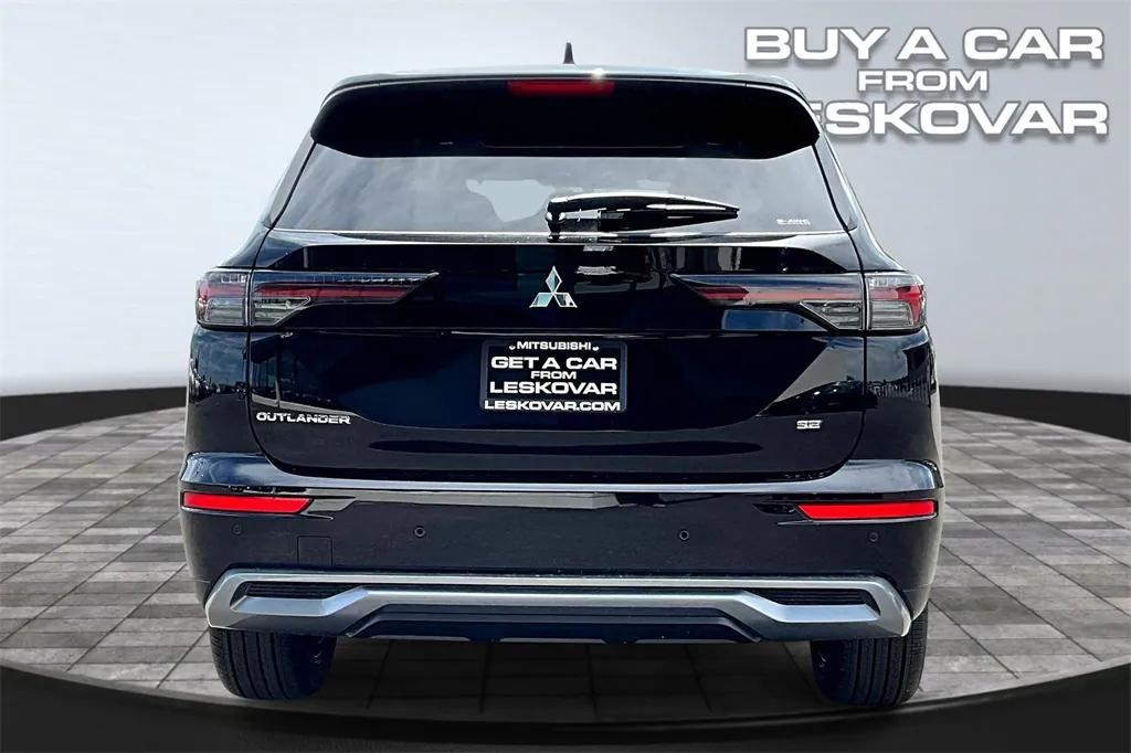 new 2025 Mitsubishi Outlander car, priced at $37,498
