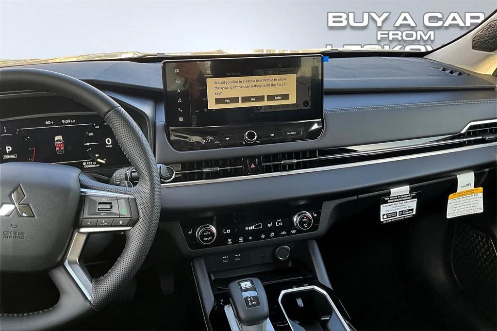 new 2025 Mitsubishi Outlander car, priced at $37,498