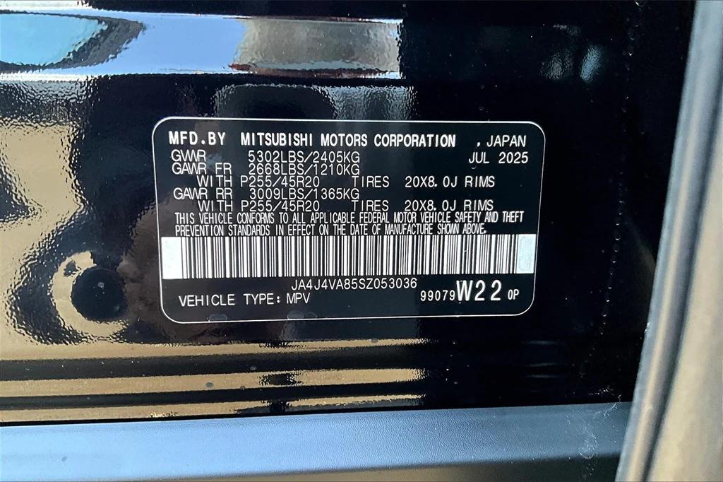 new 2025 Mitsubishi Outlander car, priced at $37,498