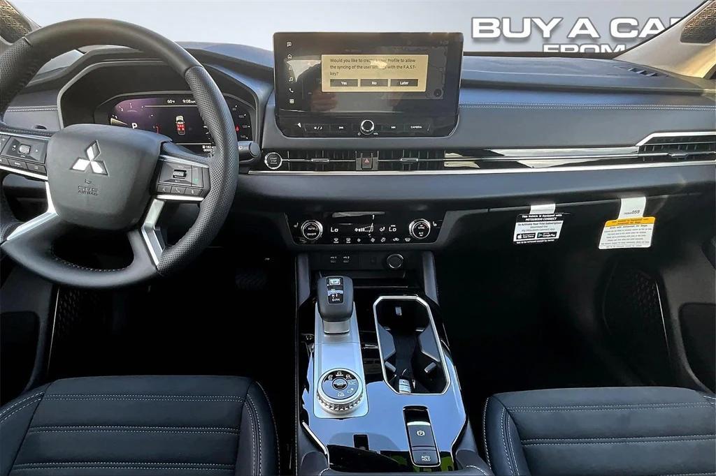 new 2025 Mitsubishi Outlander car, priced at $37,498