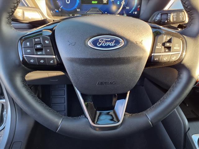 used 2022 Ford Escape car, priced at $25,998