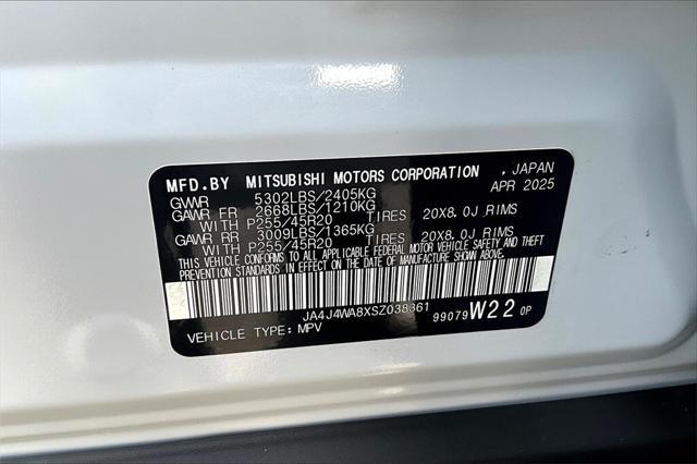 new 2025 Mitsubishi Outlander car