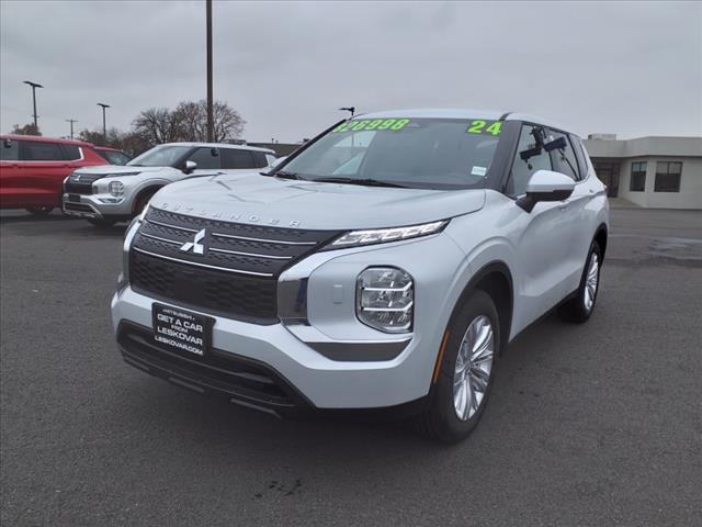 new 2024 Mitsubishi Outlander car, priced at $26,998