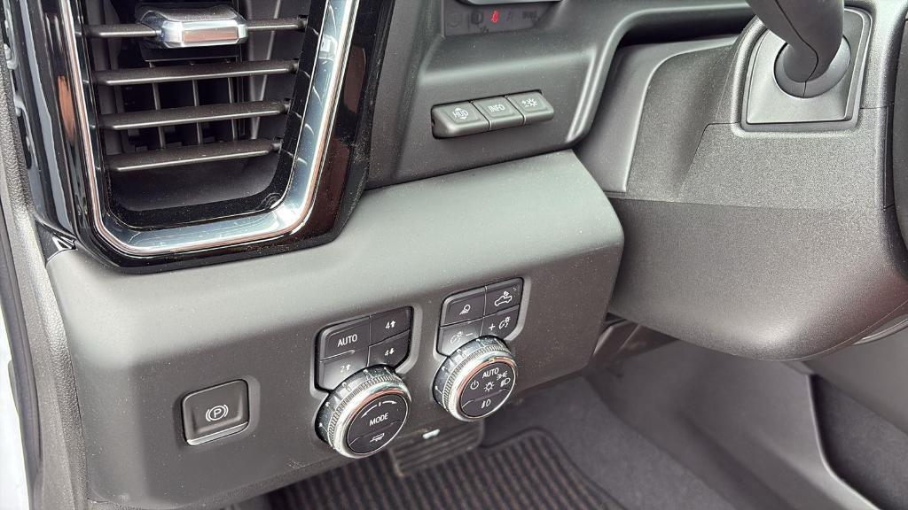 used 2024 GMC Sierra 2500 car, priced at $86,999
