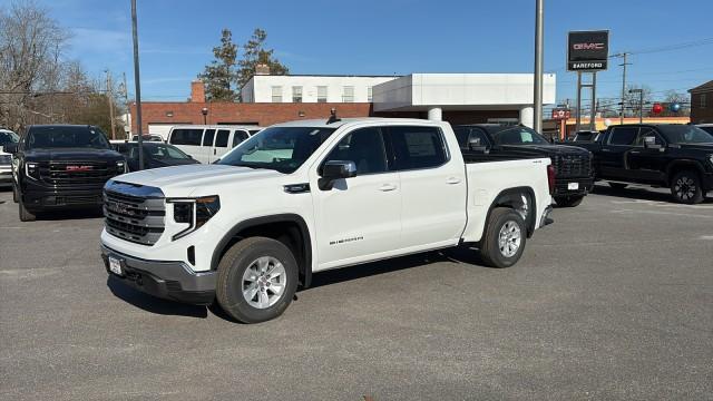 new 2025 GMC Sierra 1500 car, priced at $46,744