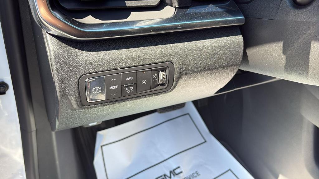new 2026 GMC Terrain car, priced at $33,395