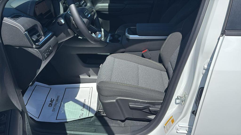 new 2026 GMC Terrain car, priced at $33,395