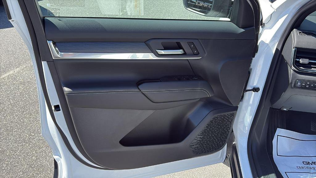 new 2026 GMC Terrain car, priced at $33,395