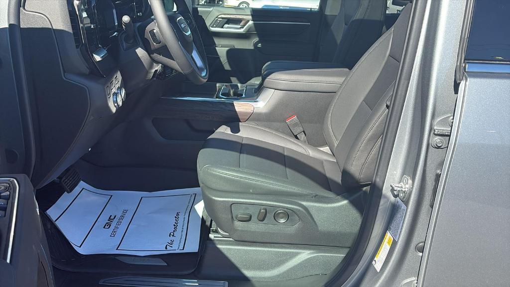 new 2026 GMC Sierra 2500 car, priced at $70,170