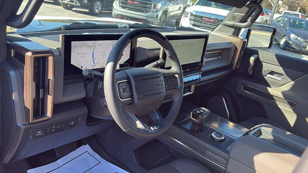 new 2025 GMC HUMMER EV Pickup car, priced at $111,430