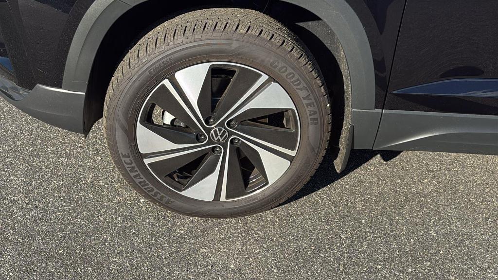used 2024 Volkswagen Taos car, priced at $27,895