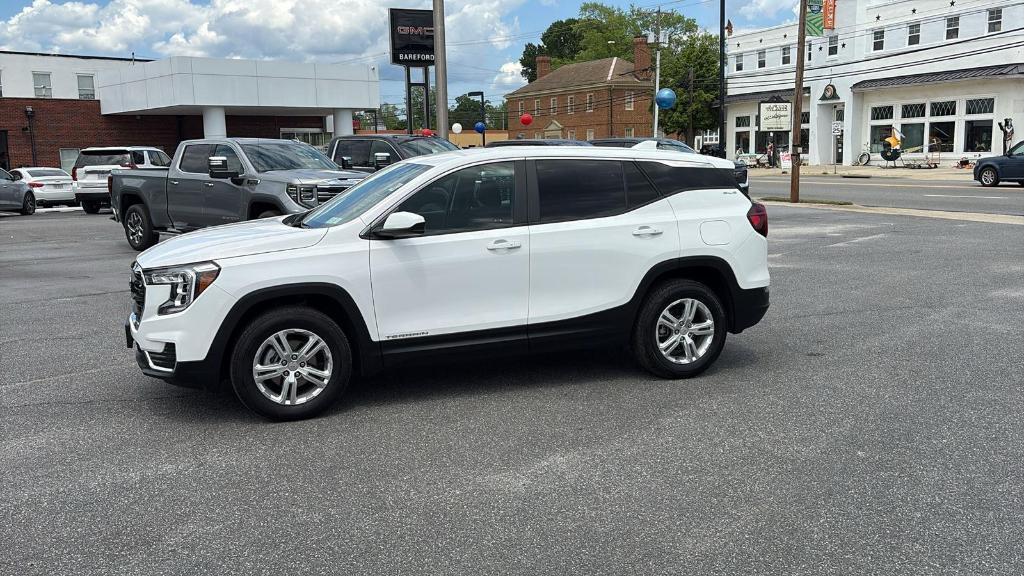 used 2024 GMC Terrain car, priced at $25,999