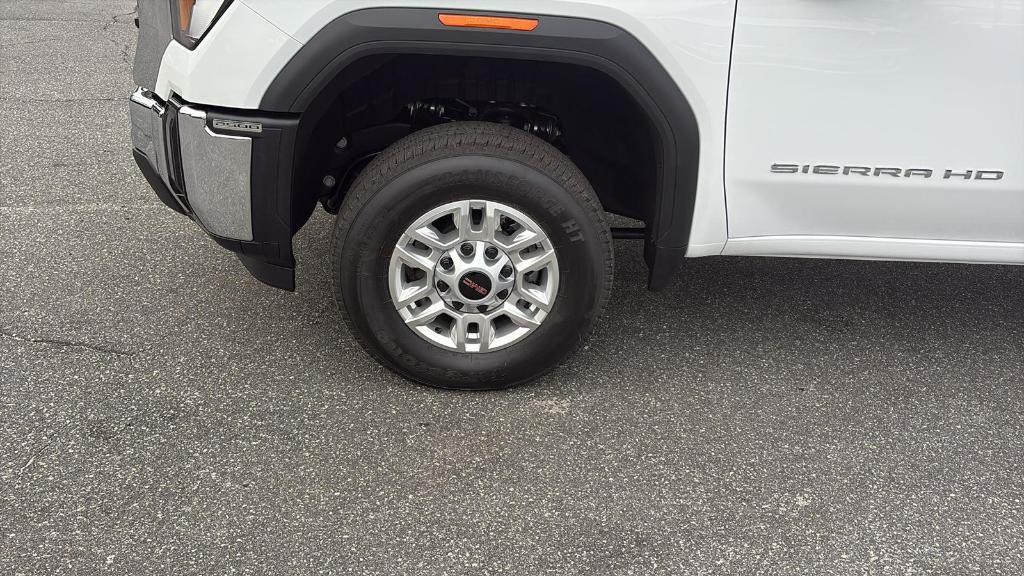 new 2026 GMC Sierra 2500 car, priced at $54,980