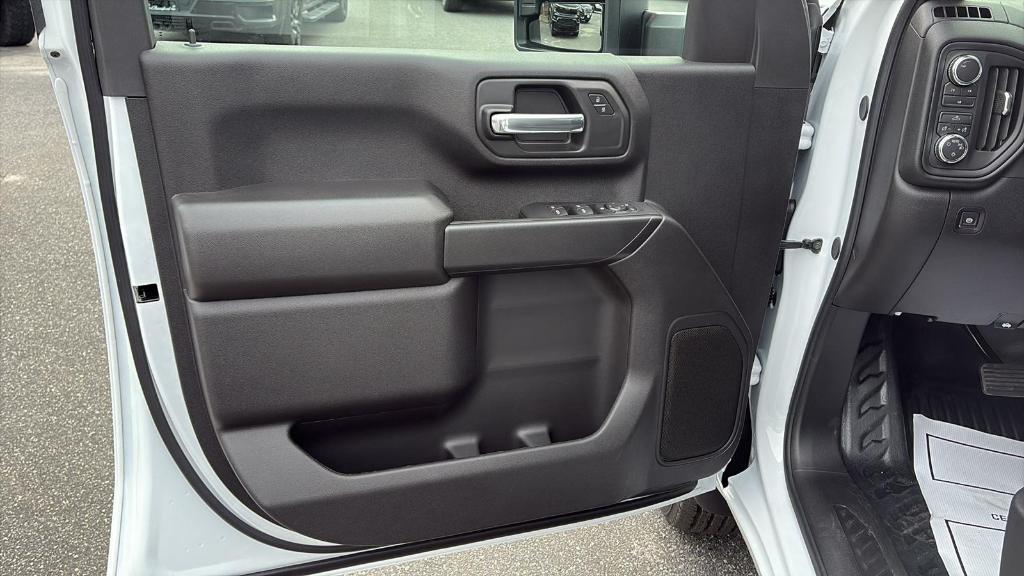 new 2026 GMC Sierra 2500 car, priced at $54,980