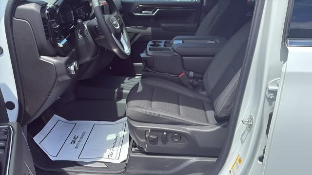 new 2025 GMC Sierra 1500 car, priced at $59,900