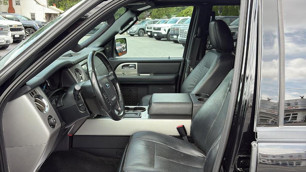used 2016 Ford Expedition car, priced at $12,999