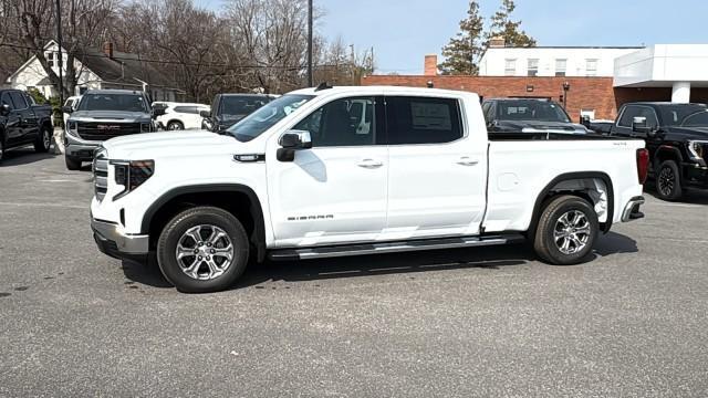 new 2025 GMC Sierra 1500 car, priced at $54,275