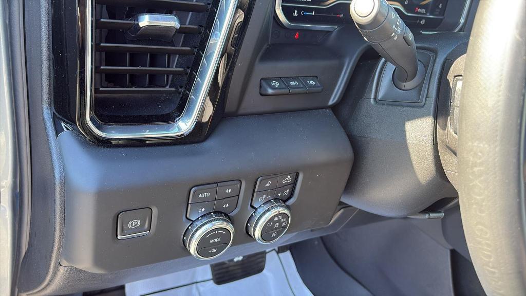 used 2024 GMC Sierra 2500 car