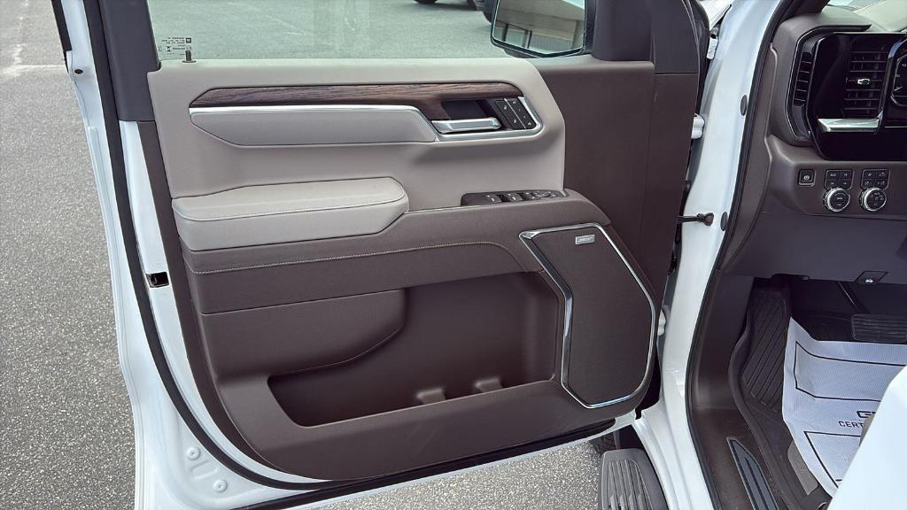 new 2025 GMC Sierra 1500 car, priced at $58,480