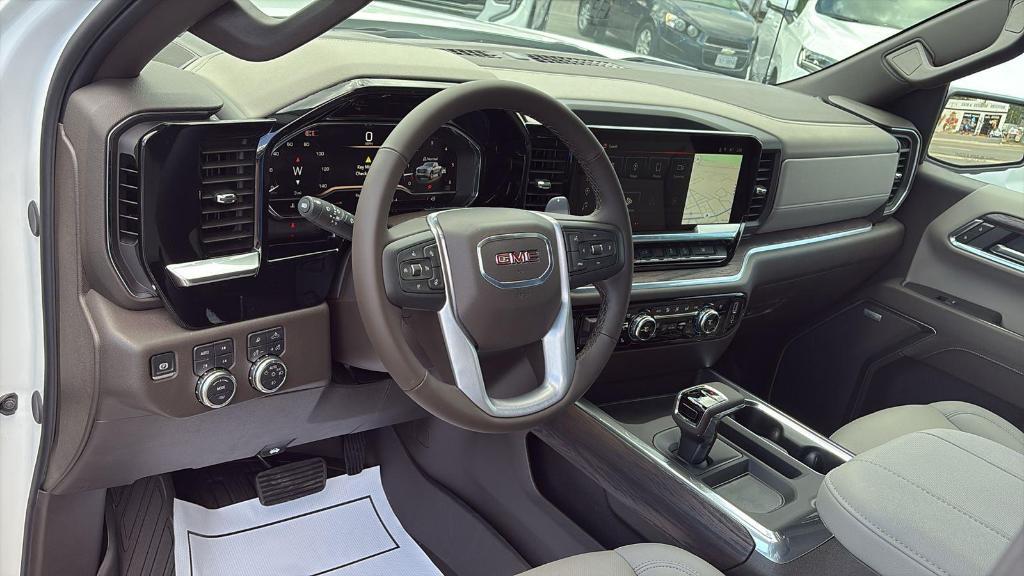 new 2025 GMC Sierra 1500 car, priced at $58,480