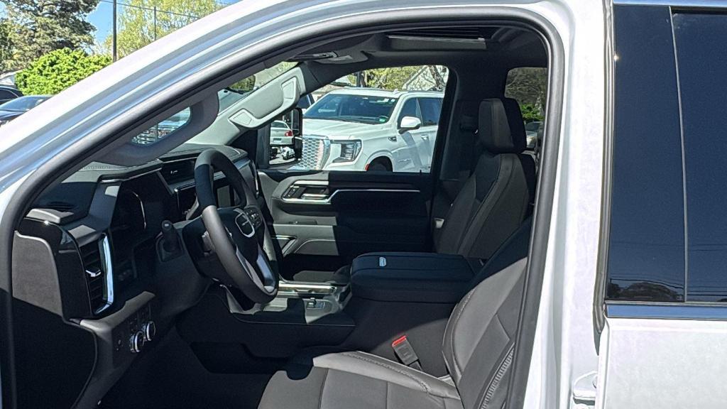 new 2025 GMC Sierra 3500 car, priced at $87,940