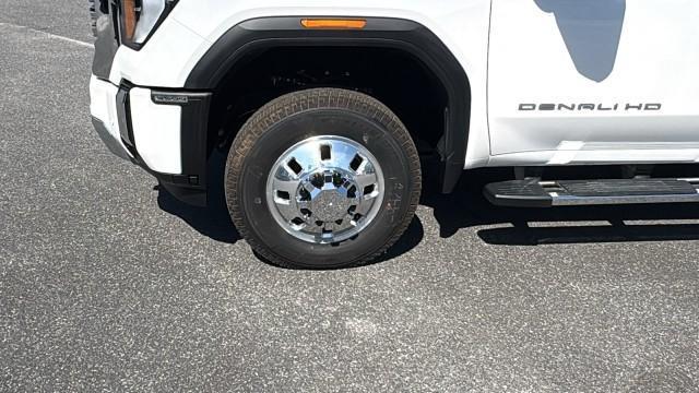 new 2025 GMC Sierra 3500 car, priced at $87,940