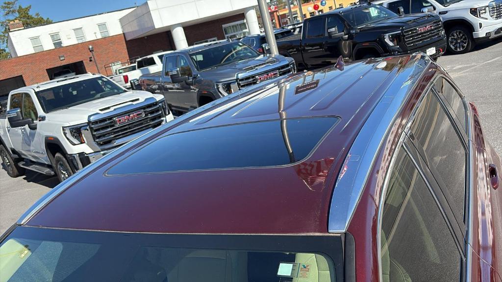 used 2019 Toyota Highlander car