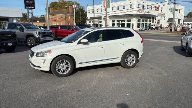 used 2016 Volvo XC60 car, priced at $13,995