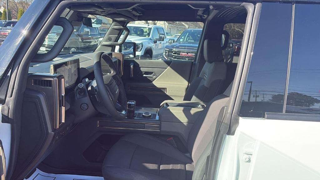 new 2025 GMC HUMMER EV SUV car, priced at $104,389