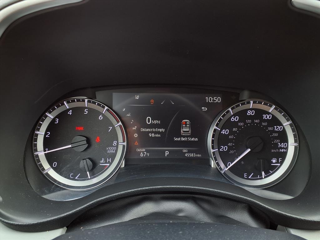 used 2023 Toyota Highlander car, priced at $31,500