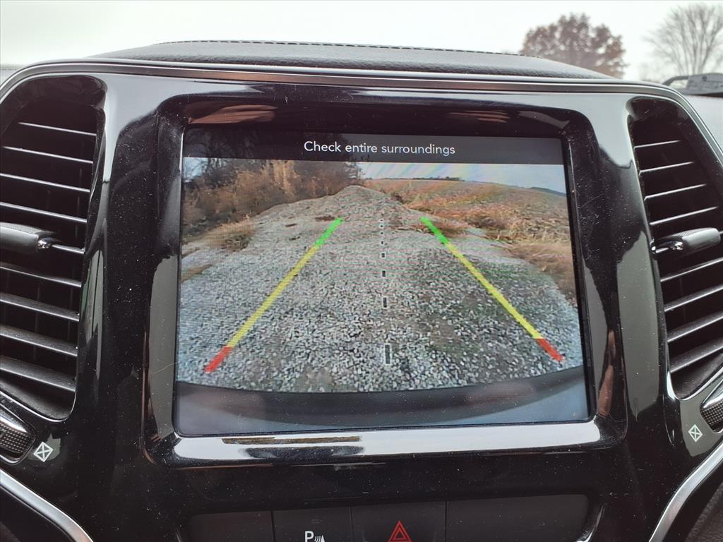 used 2020 Jeep Cherokee car, priced at $18,793