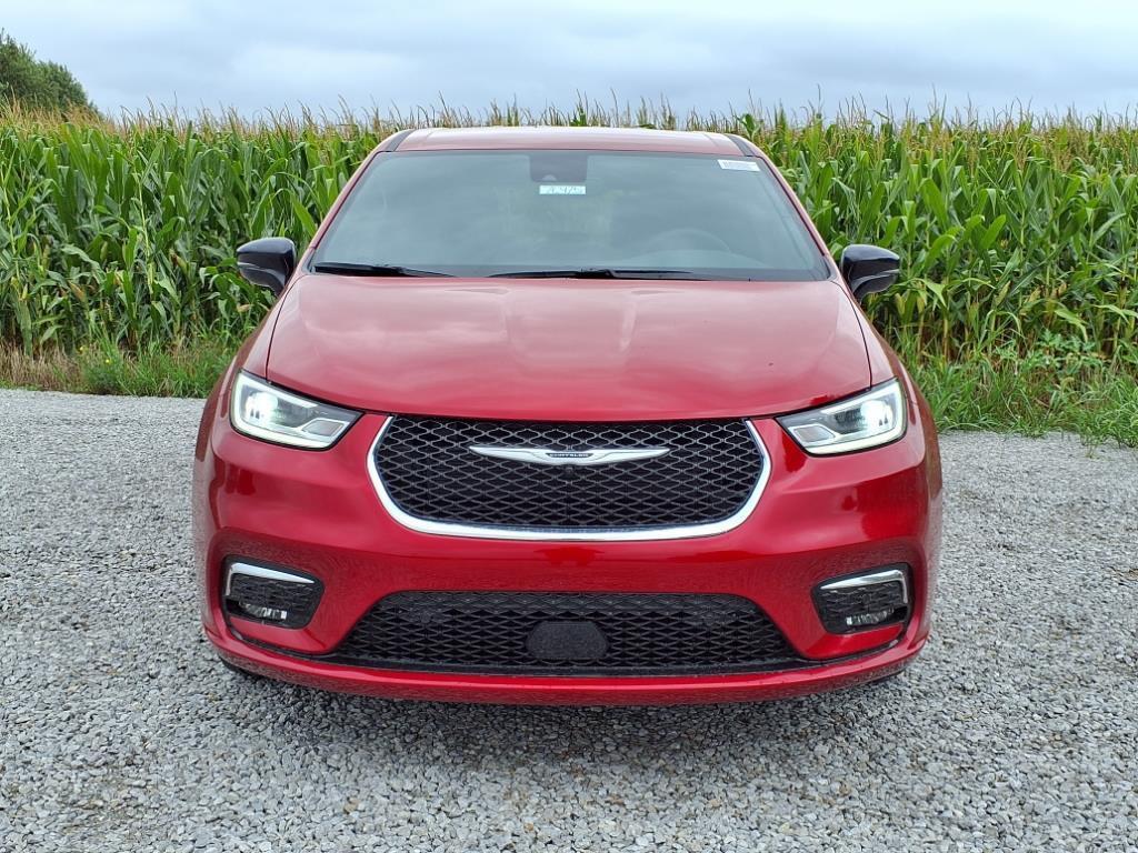new 2026 Chrysler Pacifica car, priced at $40,814