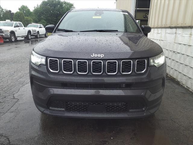 new 2024 Jeep Compass car, priced at $26,480