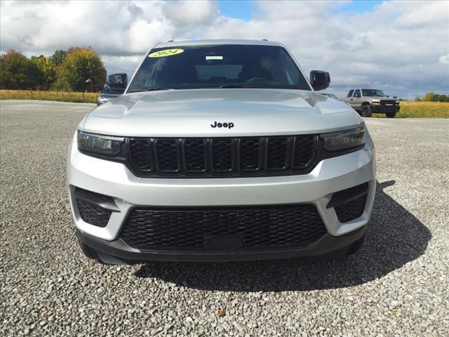 new 2024 Jeep Grand Cherokee car, priced at $41,924