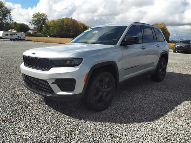 new 2024 Jeep Grand Cherokee car, priced at $41,924