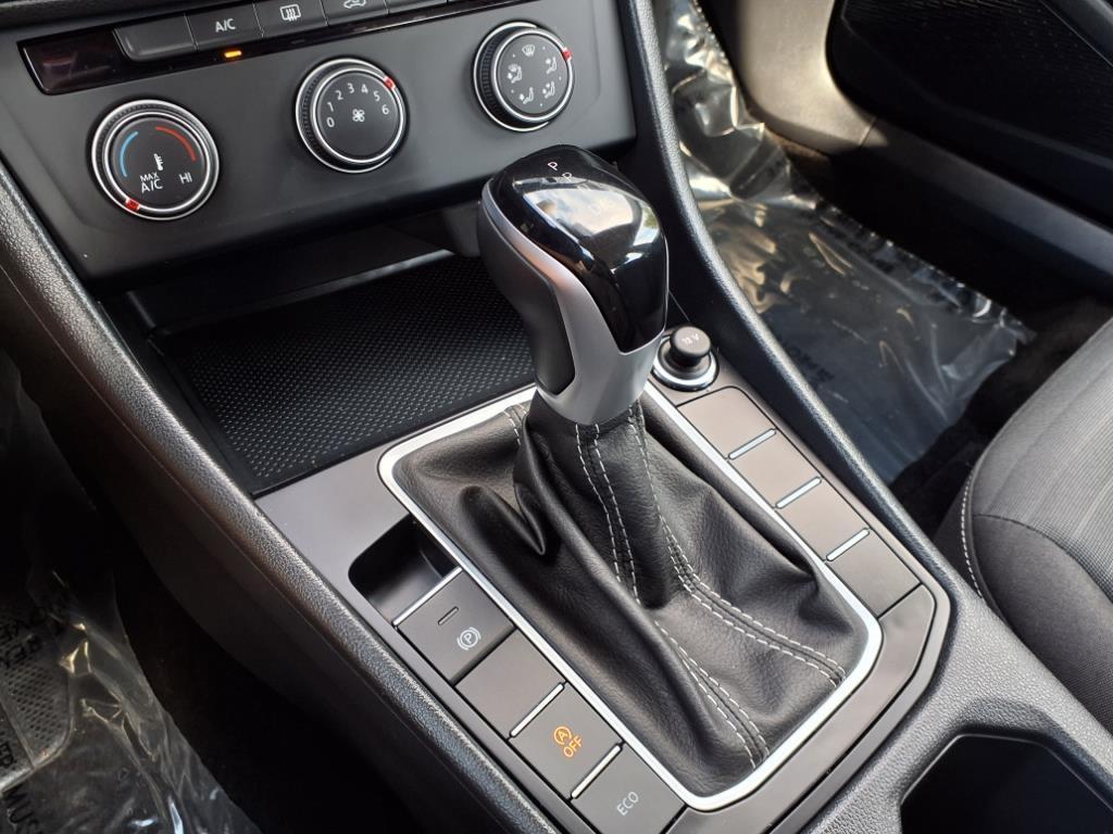 used 2024 Volkswagen Jetta car, priced at $18,900