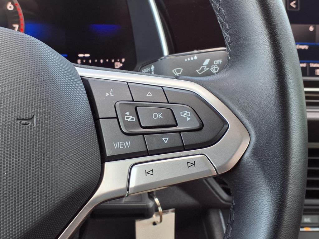 used 2024 Volkswagen Jetta car, priced at $18,900