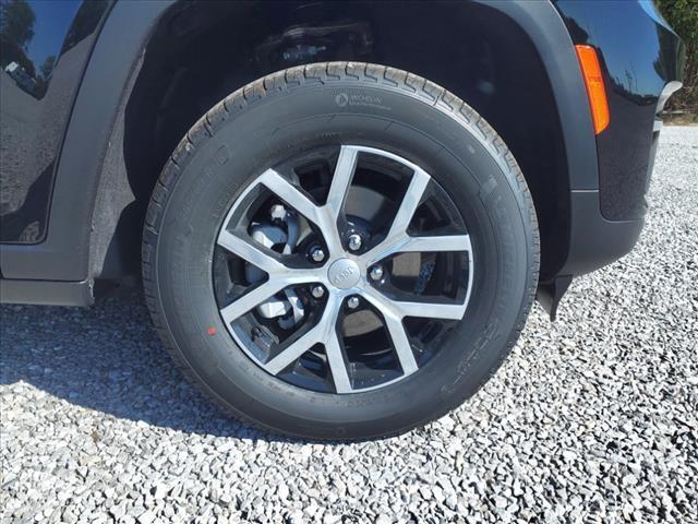 new 2024 Jeep Grand Cherokee car, priced at $42,795