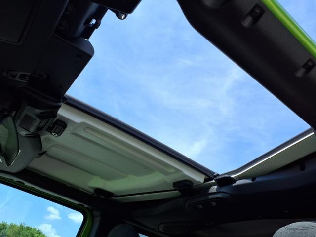 new 2025 Jeep Wrangler car, priced at $44,397