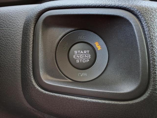 new 2025 Jeep Wrangler car, priced at $44,397