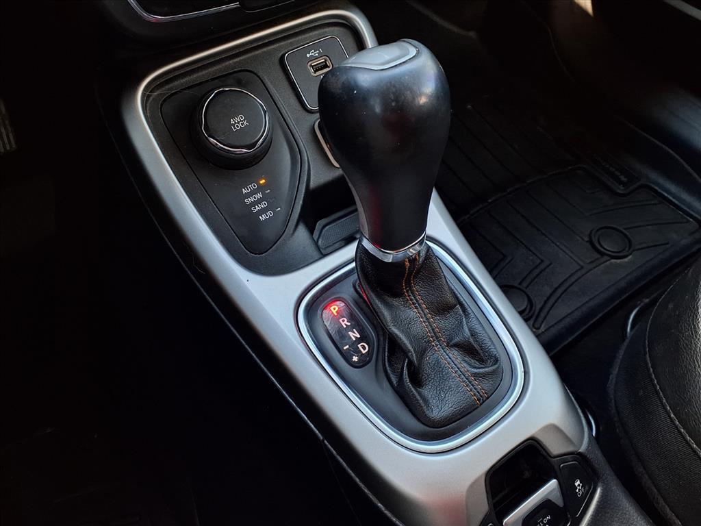 used 2019 Jeep Compass car, priced at $11,499