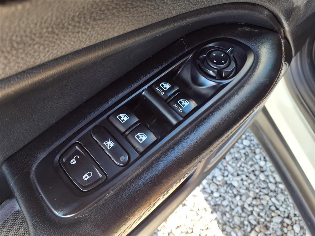 used 2019 Jeep Compass car, priced at $11,499