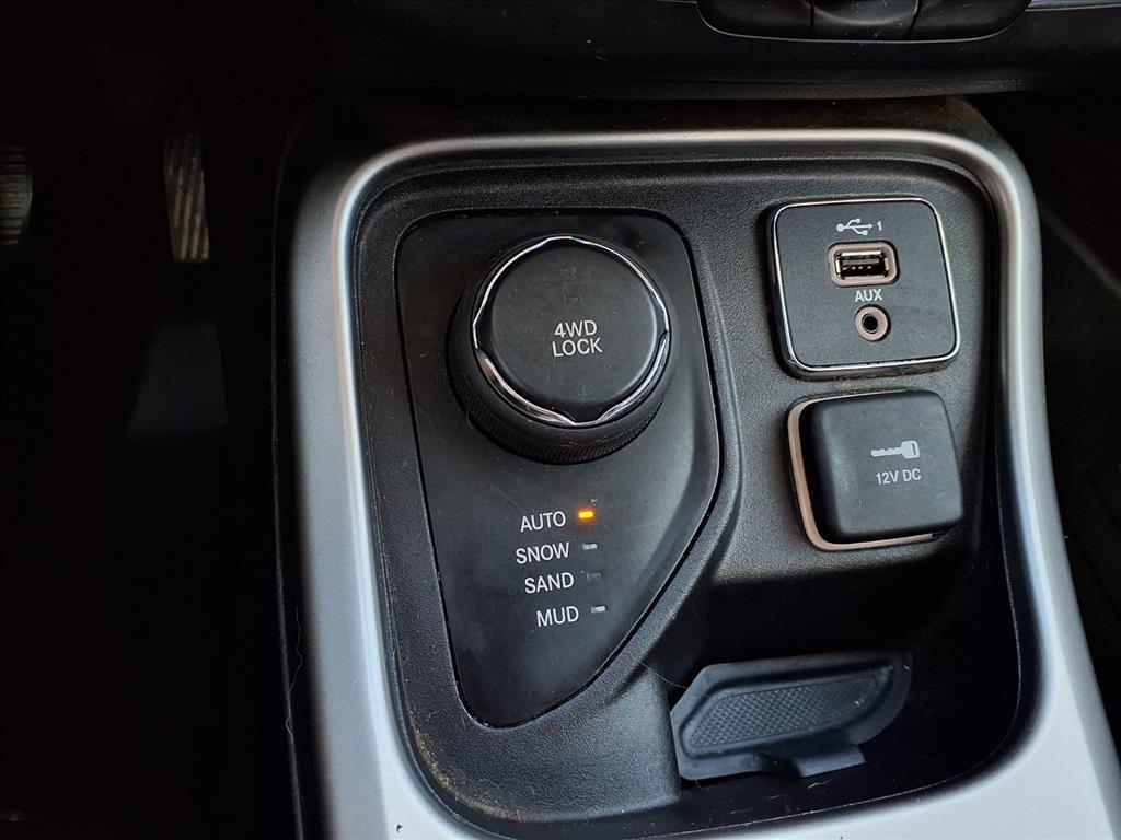 used 2019 Jeep Compass car, priced at $11,499