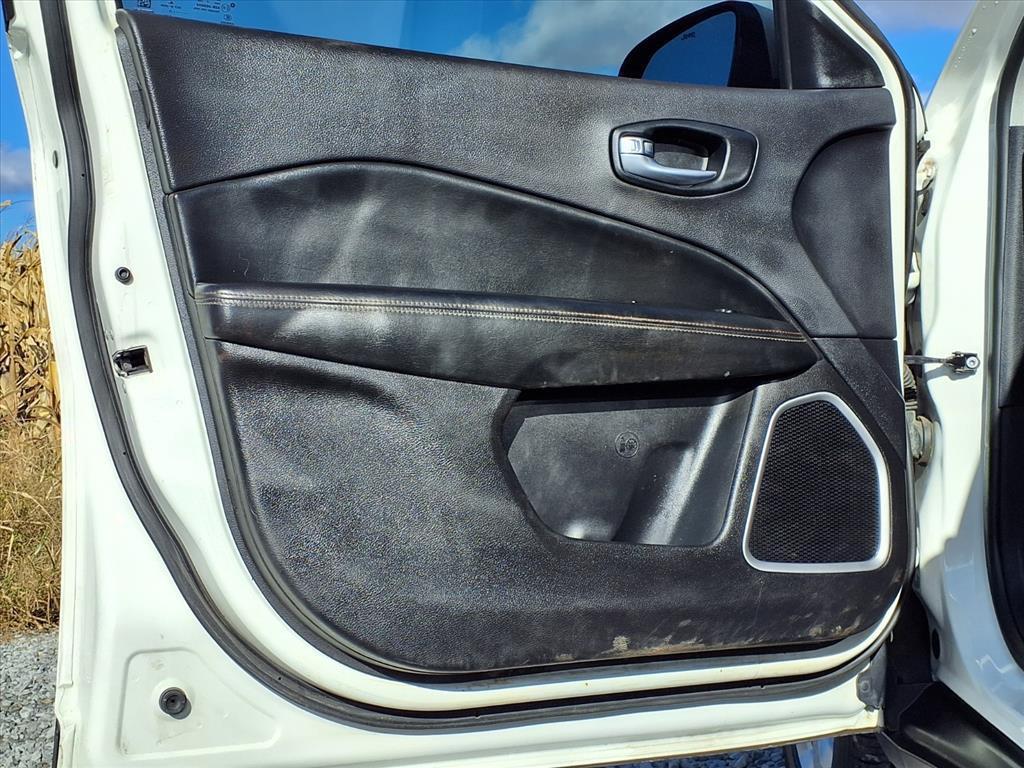 used 2019 Jeep Compass car, priced at $11,499