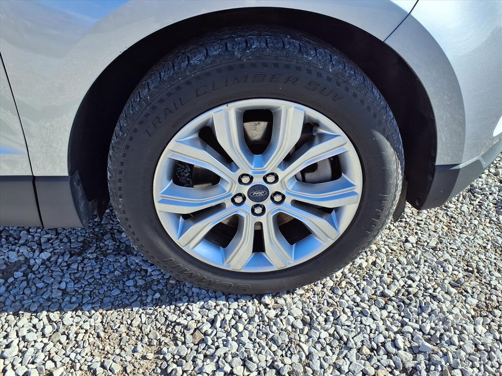 used 2021 Ford Edge car, priced at $16,400