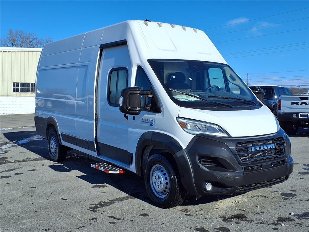 used 2024 Ram ProMaster 3500 car, priced at $26,500