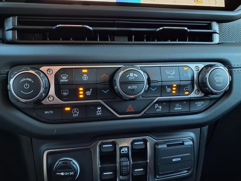 new 2026 Jeep Wrangler car
